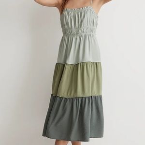NWT Sophia Cami Tiered Midi Dress in Colorbock